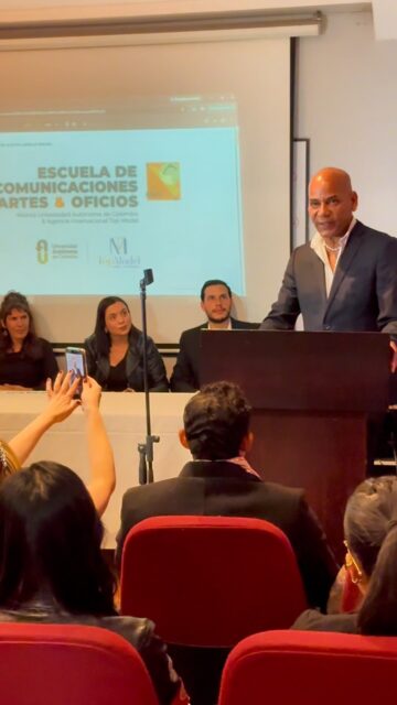 ✨ ¡Abrimos las puertas al talento y la creatividad!
Vivimos la inauguración de la Escuela de Comunicaciones, Artes y Oficios de la Universidad Autónoma de Colombia, una iniciativa que nace en alianza con Top Model Internacional y que reúne formación, arte, emprendimiento y nuevas oportunidades.
🎭 Baile, moda, talento, emprendimiento y grandes invitados hicieron parte de esta jornada inolvidable.
Gracias a Top Model Internacional @agenciatopmodelint por la organización y a todos los asistentes por acompañarnos en este nuevo comienzo. 💙
#UniversidadAutónomaDeColombia #EscuelaDeComunicaciones #ArtesYOficios #TopModelInternacional