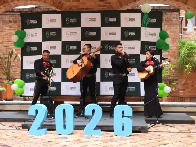 Así vivimos la celebración del 55º aniversario de la Universidad Autónoma de Colombia, en el marco de nuestra Semana Universitaria. 

Una jornada llena de alegría, música, encuentros y momentos para celebrar nuestra historia, reconocer lo que hemos construido juntos y seguir mirando hacia el futuro.

Agradecemos a todas las organizaciones y empresas que se unieron a esta celebración 🙏🏻

#55Años #UniversidadAutónomaDeColombia #SemanaUniversitaria #ConstruyendoFuturo